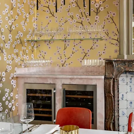 Small Luxury De Witte Lelie Hotel