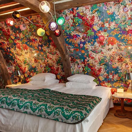 Small Luxury De Witte Lelie Hotel 4*
