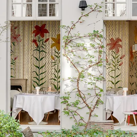 Small Luxury De Witte Lelie 4* Antwerp