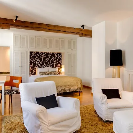 Small Luxury De Witte Lelie Hotel Antwerp