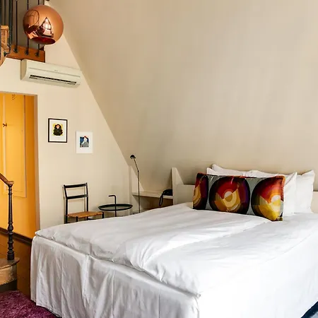 Small Luxury De Witte Lelie 4* Antwerp
